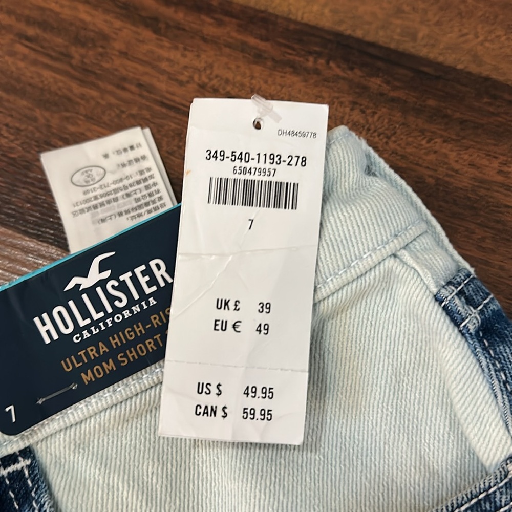 NWT HOLLISTER Ultra High Rise Patchwork Mom Denim Jean Shorts 3” Inseam, Size 7 - Picture 6 of 11
